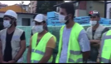 Yaptıkları defileyle fenomen olan inşaat işçilerine oyunculuk teklifleri yağıyor