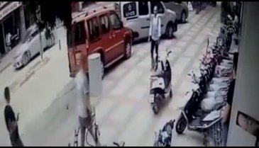 Bursa'da araba anahtarı görünümlü hassas teraziyle yakalandı
