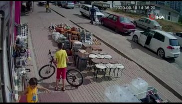 Bursa'da kendi bisikletini bırakıp başka bisikleti çaldı