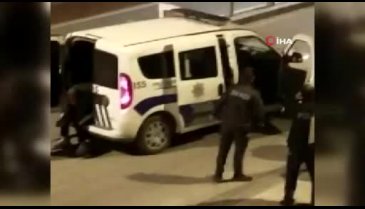 Bursa'da silahı göle attı polisten kaçtı, kovalamaca sonrası yakalandı