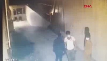 Gasp edildiler, elleri arkadan bağlı evden kaçtılar