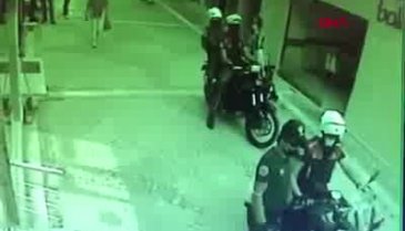 Maske uyarısı yapan polise iki kardeşten darp -2