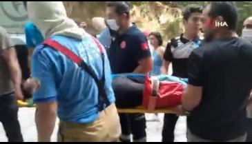 Bursa'da şelalede fotoğraf çektirmek isteyen sağlıkçı kayalıklardan düştü