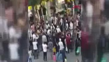 Dönerci dükkanının açılışında izdiham