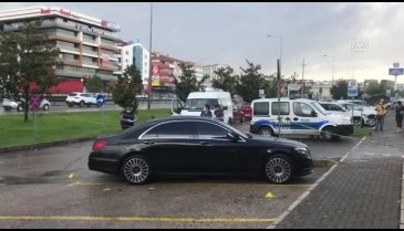 Bursa'da silahlı vurup kaçtı