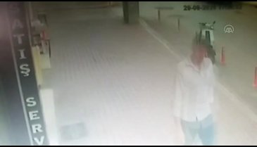 Bursa'da polisten kaçan şüphelinin üzerinden uyuşturucu çıktı