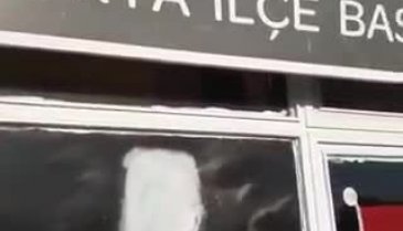 Atatürk'ün fotoğrafına çirkin saldırı
