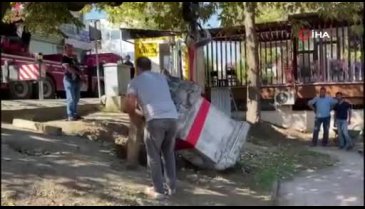 Bursa'da taksicilerin sırtını dayadığı lahit müzeye kaldırıldı