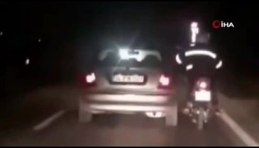 Motosiklet ile otomobilin tehlikeli yolculuğu
