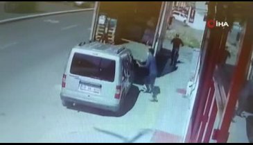 Sivas'ta freni boşalan kamyonu böyle durdurmaya çalıştılar