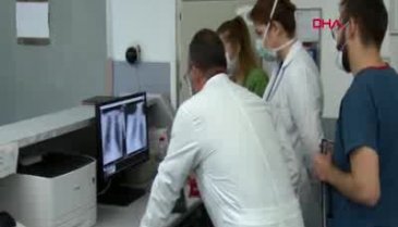 Bilim Kurulu Üyesi Gündüz: Okullarda düzensiz kalabalıkların oluşması engellenmeli