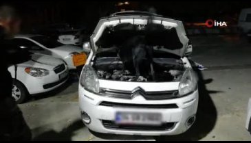 Hafif ticari aracın motor bölümünde 28,5 kilo eroin ele geçirildi
