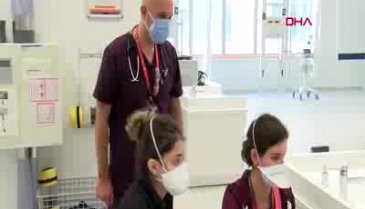 Bilim Kurulu Üyesi: Diğer sınıflar ve üniversitelerin açılması da gündeme gelebilir