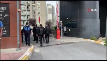 İstanbul Esenyurt'ta ruhsatsız taksi durakları mühürlendi