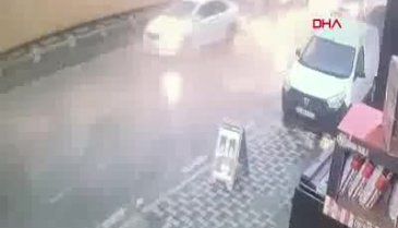 Baca araçların üzerine düştü, doktor ölümden döndü