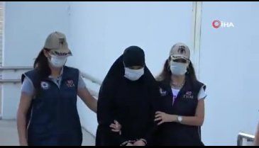 Kırmızı bültenle aranan DEAŞ'lı kadın yakalandı