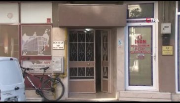 Evinde ölü bulunan yaşlı adamın mutfağından içki yapımında kullanılan malzemeler çıktı