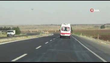 Hızını alamadı beton direğe çarptı: 2 ölü, 6'sı ağır 20 yaralı