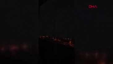Bursa'da yıldırım isabet etme anı kameraya yansıdı
