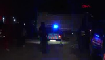 Midibüs ile hafriyat kamyonu çarpıştı: 1 ölü, 14 yaralı