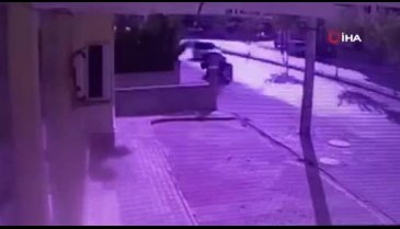 Baba ve oğlunun öldüğü kaza kameraya yansıdı