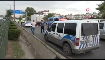 Kaldırıma çarpıp tahliye kanalına düşen motosiklet sürücüsü öldü
