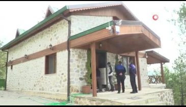 Bursa kaçak lüks villaya balyoz