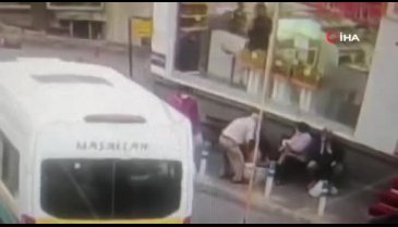 Yaşlı adamı sinsice takip edip 25 bin lirasını çaldılar