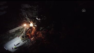 Bursa'da korku dolu anlar! Site çöktü... - 4
