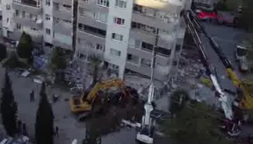 Depremin ardından dikkat çeken görüntü!