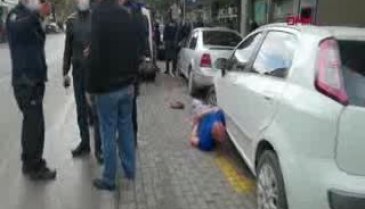 Bursa'da eski halterci, bu kez de iş yerlerine ve araçlara zarar verdi