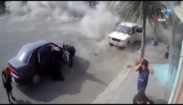 Berde'ye bombaların düşme anı görüntülendi