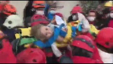Kurtarılan Ayda bebeğin anne diye seslenmesi