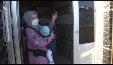 Komşusuna çıktı, yaklaşık 100 bin lirasını çaldırdı