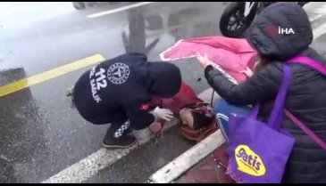 Motosikletin çarptığı yaya yaralandı