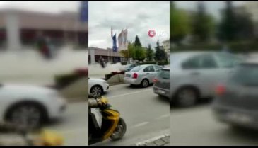Bursa'da bir otomobil yandı