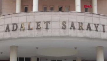 Dehşete düşüren görüntü! Çocuğu kaldırıp yere vurdu