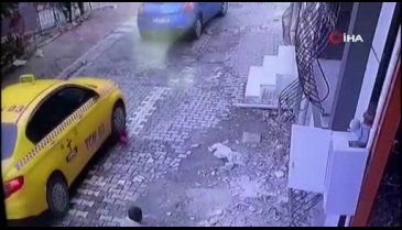 4 yaşındaki çocuğun üstünden ticari taksi geçti