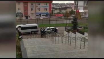 Matbaada 1 milyon 352 bin sahte dolar bastılar!