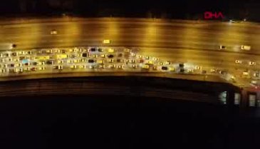 Bursa'da kısıtlamanın başlamasıyla polis, kontrol noktasında denetimi arttırdı