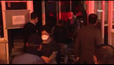 Cerrahpaşa'da yangın: Çok sayıda hasta dumandan etkilendi