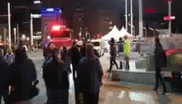 Taksim metrosunda raylara atlayan şahıs öldü