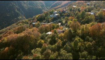 Bursa'da Uludağ'ın eteklerindeki "Çalıkuşu'nun köyünde" sonbahar güzelliği