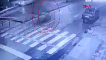 Eski sevgilisinden para almak isteyen kadının yaptıkları dehşete düşürdü!