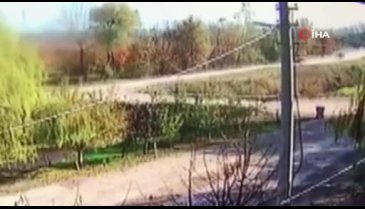 Bursa'da hırsız ile polis arasında nefes kesen anlar kameraya yansıdı