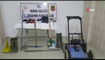 Bursa'da kaçak kazı yapan 5 şüpheli yakalandı