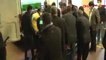 Giriş çıkışlar kapatıldı! 2 aile birbirine girdi