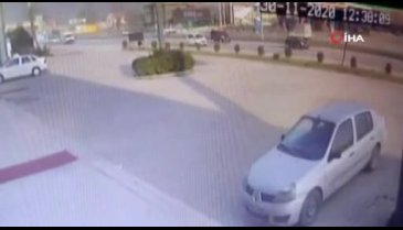 Bursa'da 2 kişinin öldüğü 3 kişinin yaralandığı feci kaza kamerada