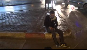 Bursa'da ehliyetsiz sürücünün çarptığı yaralı bisikletli gözyaşlarına boğuldu