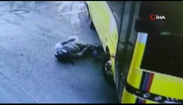 Otobüsün altında kalan yaşlı kadın gitmemek için direndiği hastanede iç kanamadan öldü